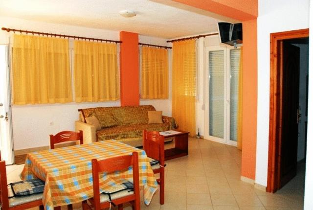 Avra Apartments Limenaria  Phòng bức ảnh